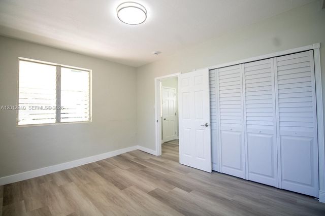 5860 SW 9th St A, West Miami, FL 33144