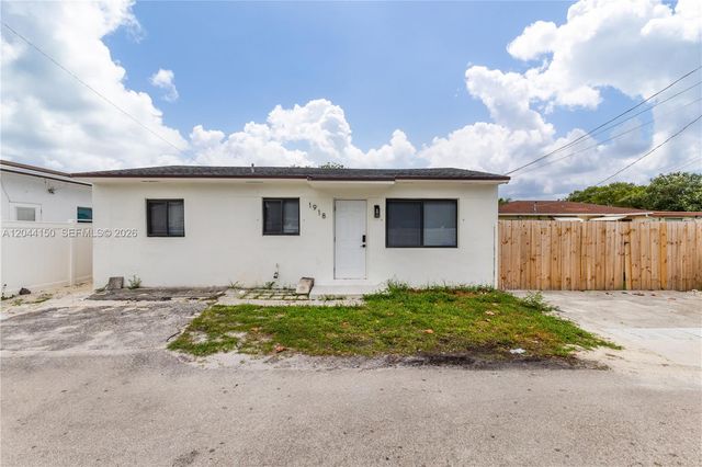 1918 Taft Street Rear Unit, Hollywood, FL 33020