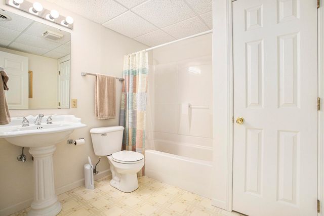 131 Chauncey Court, Marshall City, MI 49068