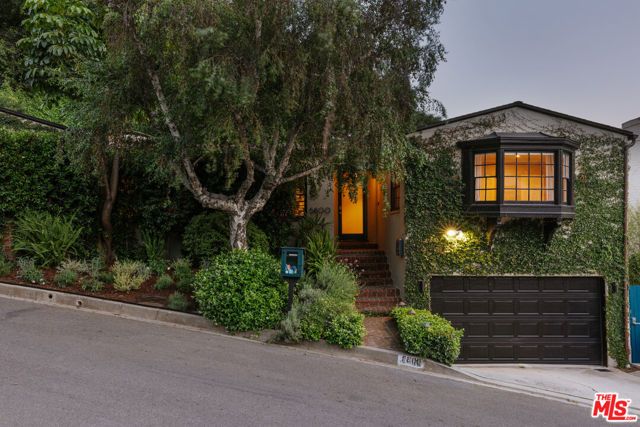 5800 Spring Oak Terrace, Los Angeles, CA 90068
