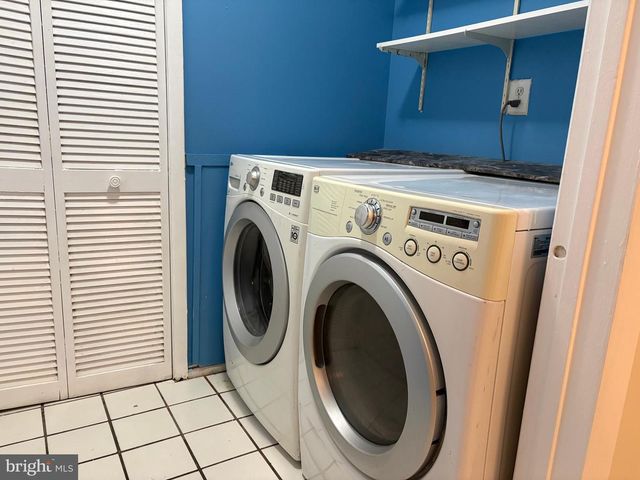 85 ARBOR MEADOW DR, Sicklerville, NJ 08081