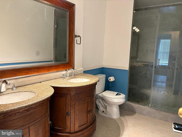 85 ARBOR MEADOW DR, Sicklerville, NJ 08081