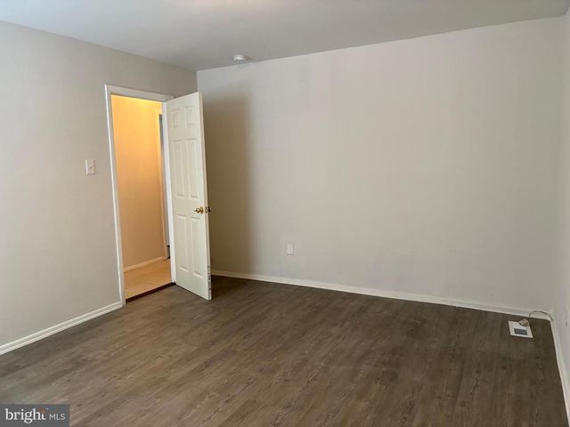 85 ARBOR MEADOW DR, Sicklerville, NJ 08081