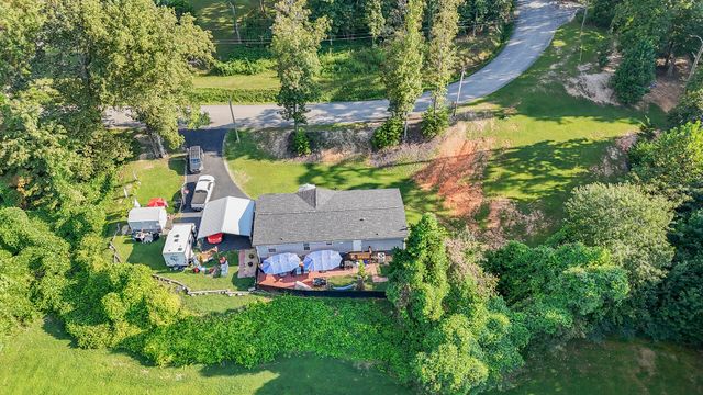 9885 Lovell Road, Soddy Daisy, TN 37379