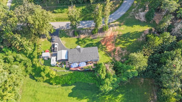 9885 Lovell Road, Soddy Daisy, TN 37379