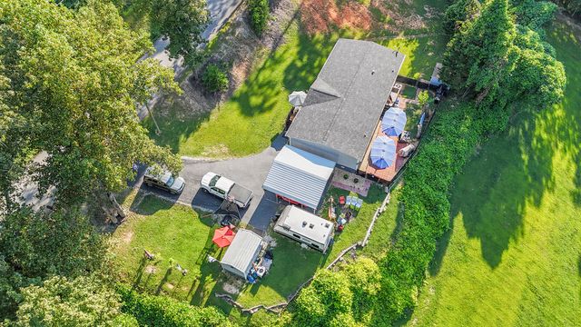 9885 Lovell Road, Soddy Daisy, TN 37379