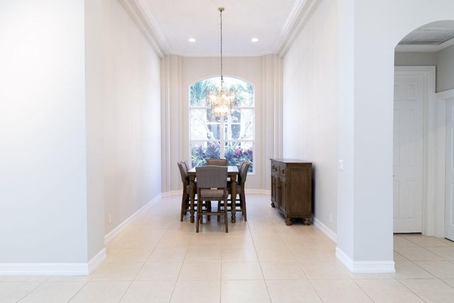 9016 Lakes Boulevard, West Palm Beach, FL 33412