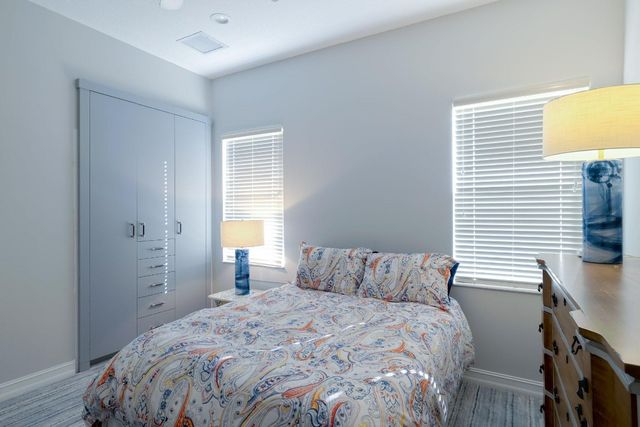 9016 Lakes Boulevard, West Palm Beach, FL 33412