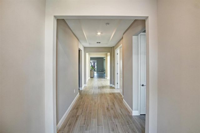 2121 DIVOT DRIVE, Daytona Beach, FL 32124