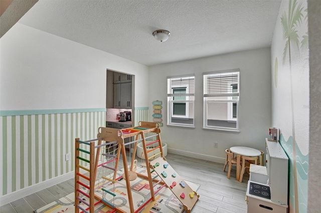 2121 DIVOT DRIVE, Daytona Beach, FL 32124