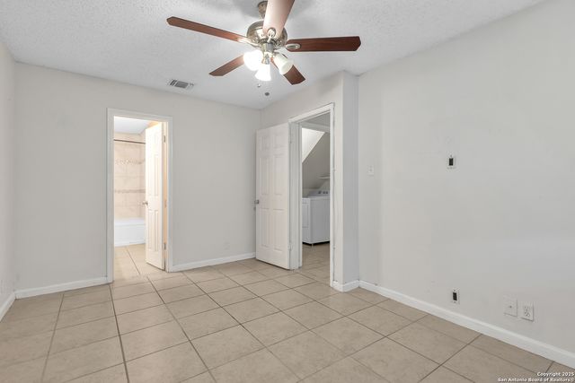 10222 Canton Fld, San Antonio, TX 78245