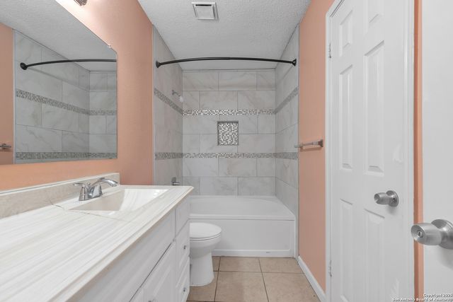 10222 Canton Fld, San Antonio, TX 78245