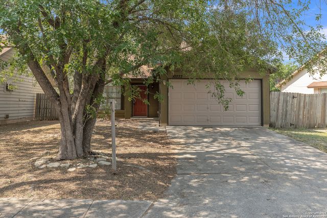 10222 Canton Fld, San Antonio, TX 78245