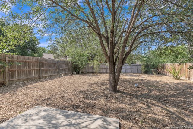 10222 Canton Fld, San Antonio, TX 78245