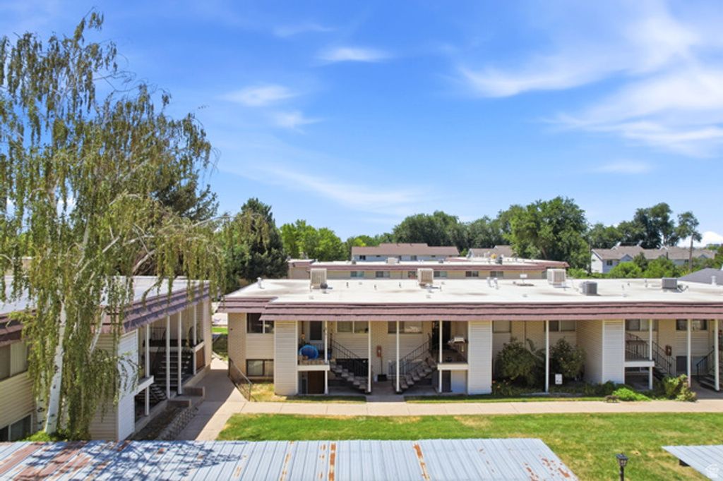 314 W CENTER ST #F-102, Bountiful, UT 84010 — photo 3