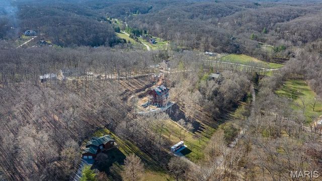 3589 Hawks Point Road, Wildwood, MO 63069