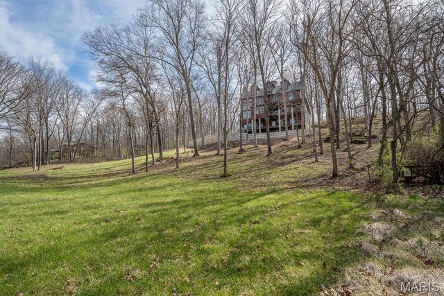 3589 Hawks Point Road, Wildwood, MO 63069