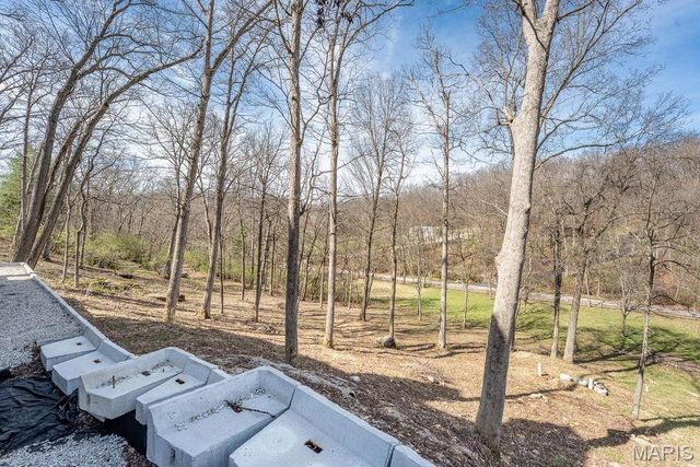 3589 Hawks Point Road, Wildwood, MO 63069