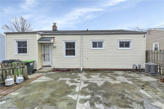 1604 Empire Road, Wickliffe, OH 44092