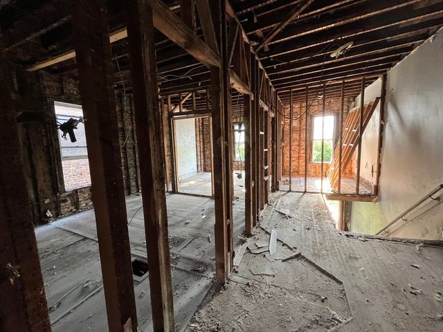 6834 S Lafayette Avenue, Chicago, IL 60621