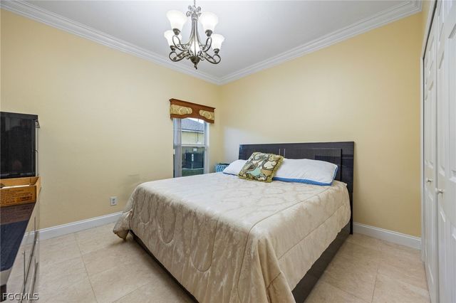 838 Gleason PKWY, Cape Coral, FL 33914