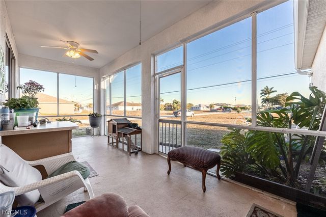 838 Gleason PKWY, Cape Coral, FL 33914