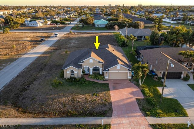 838 Gleason PKWY, Cape Coral, FL 33914