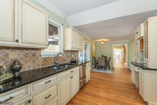 414 Mineral Springs Dr, Rockaway Twp., NJ 07801