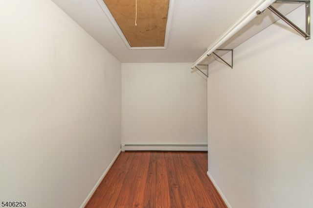 414 Mineral Springs Dr, Rockaway Twp., NJ 07801