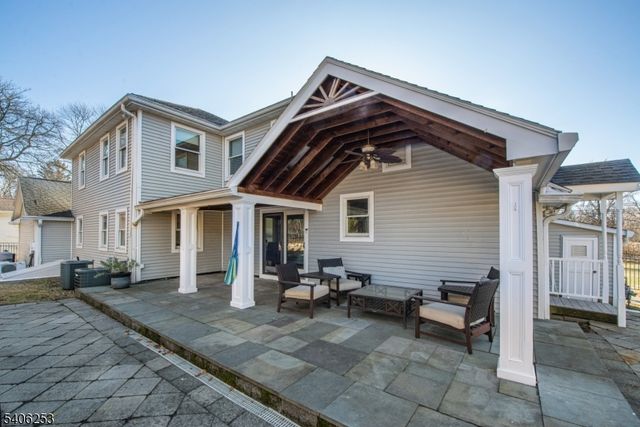 414 Mineral Springs Dr, Rockaway Twp., NJ 07801