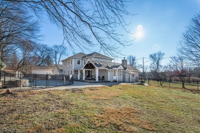 414 Mineral Springs Dr, Rockaway Twp., NJ 07801