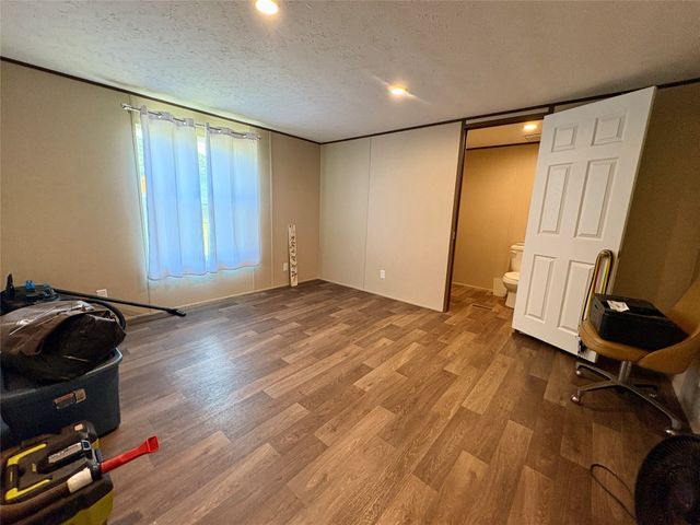 1468 VZ County Road 4207, Canton, TX 75103