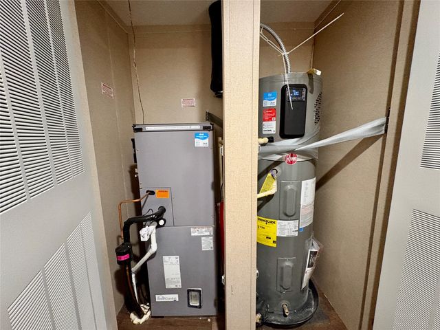 1468 VZ County Road 4207, Canton, TX 75103