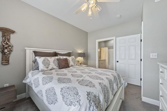 9356 LAKE CHASE ISLAND WAY, Tampa, FL 33626