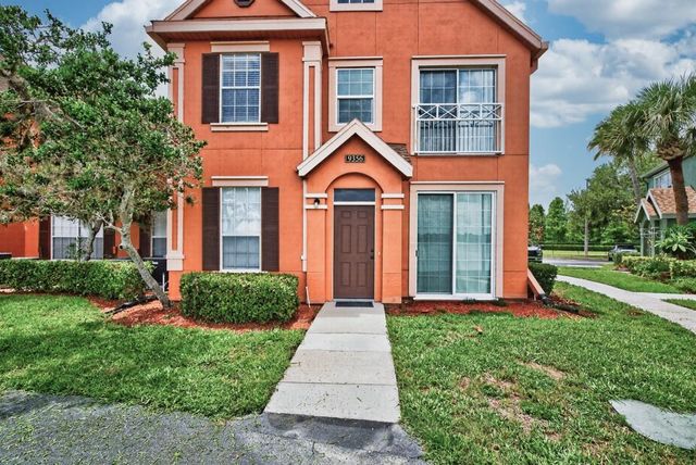 9356 LAKE CHASE ISLAND WAY, Tampa, FL 33626
