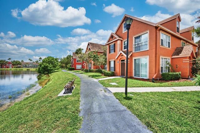 9356 LAKE CHASE ISLAND WAY, Tampa, FL 33626