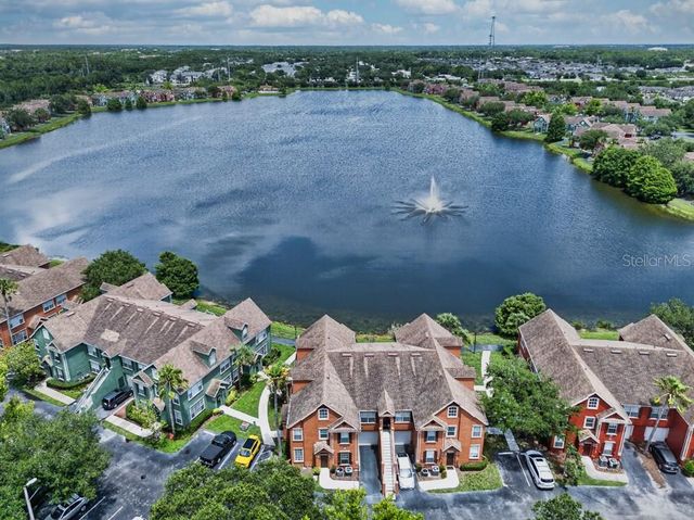 9356 LAKE CHASE ISLAND WAY, Tampa, FL 33626
