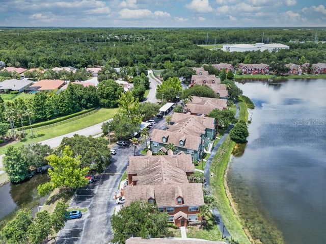 9356 LAKE CHASE ISLAND WAY, Tampa, FL 33626