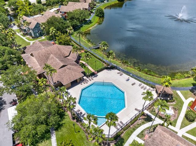9356 LAKE CHASE ISLAND WAY, Tampa, FL 33626