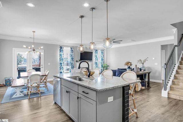 300 Raleighwood Lane, Simpsonville, SC 29681