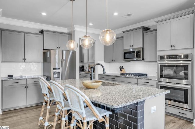 300 Raleighwood Lane, Simpsonville, SC 29681