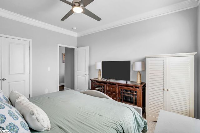 300 Raleighwood Lane, Simpsonville, SC 29681