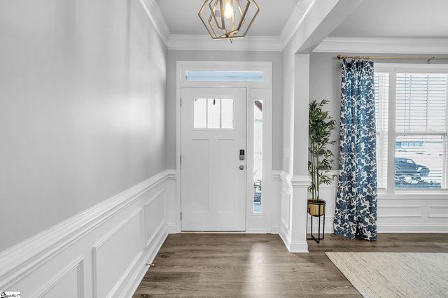 300 Raleighwood Lane, Simpsonville, SC 29681