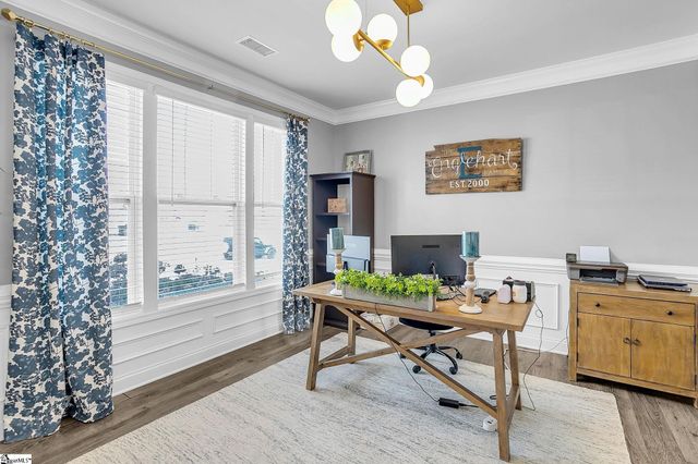 300 Raleighwood Lane, Simpsonville, SC 29681