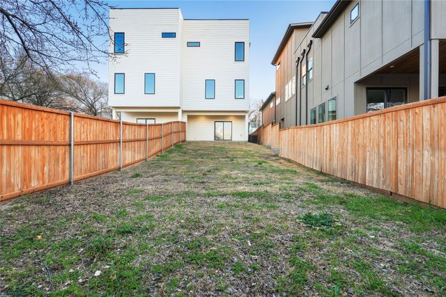 1823 Pollard Street, Dallas, TX 75208
