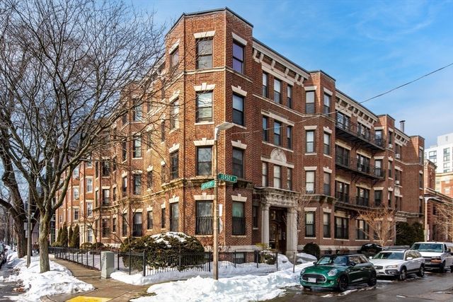 111 Jersey St. 15, Boston, MA 02215