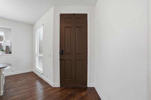 1122 Alderwood Drive, Justin, TX 76247