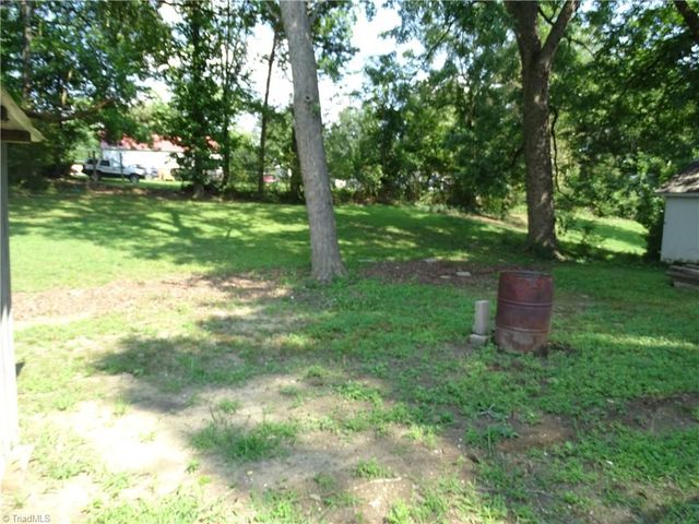 307 Goforth Drive, Thomasville, NC 27360