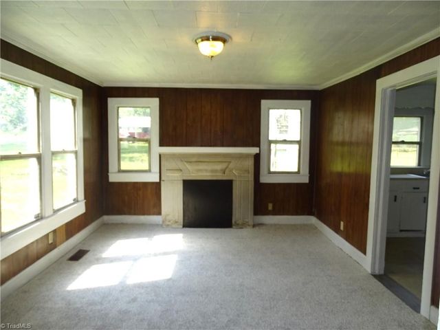 307 Goforth Drive, Thomasville, NC 27360