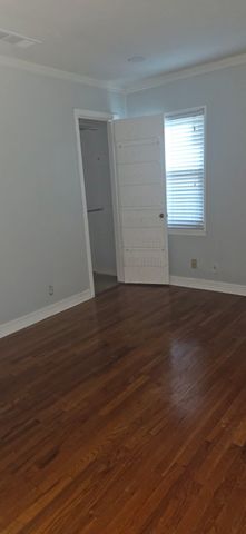 1214 Burleson Street, Grand Prairie, TX 75050